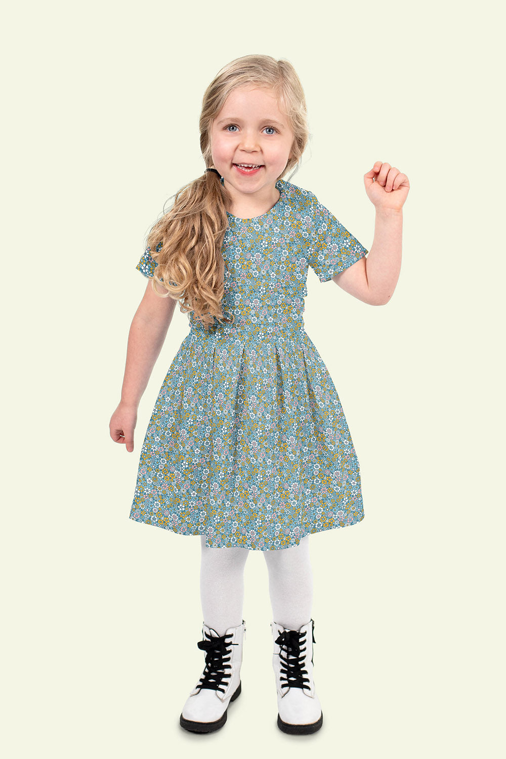 Cotton Poplin Printed Flowers Petrol